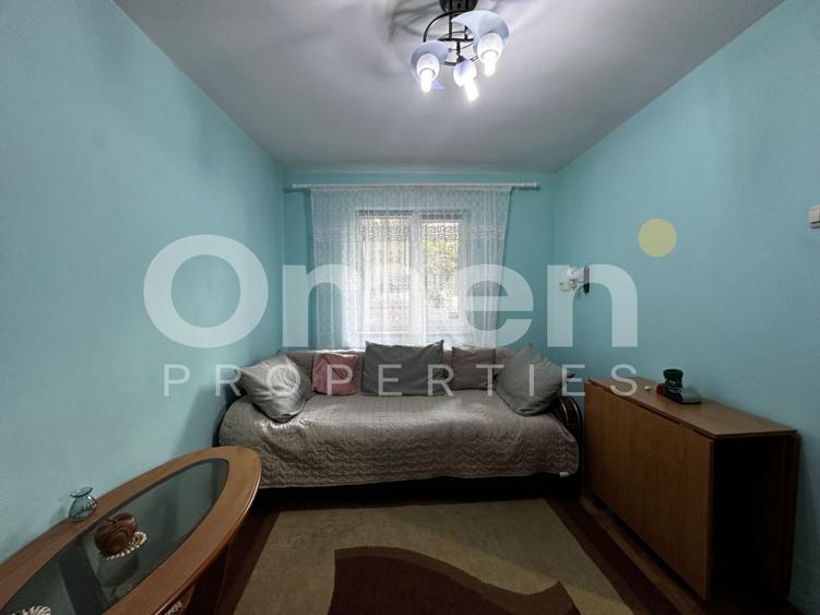 Apartament cu 3 camere semidecomandat, mobilat în Săsar