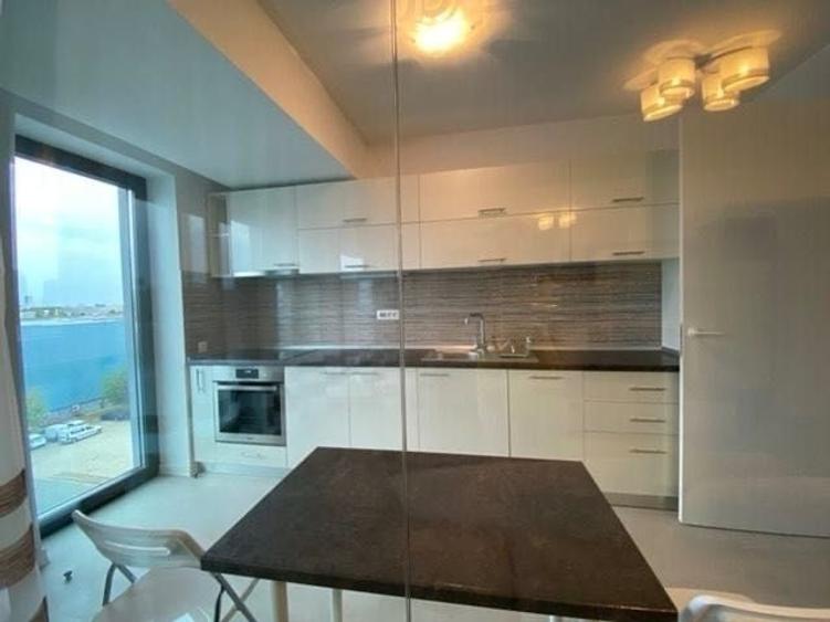 Apartament cu 2 camere decomandat în Pipera