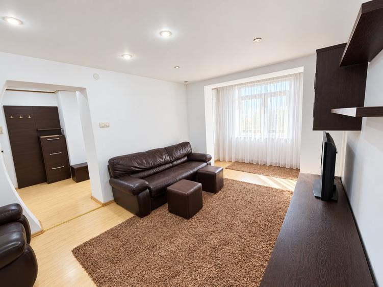 Apartament cu 2 camere semidecomandat, mobilat în Craiovei