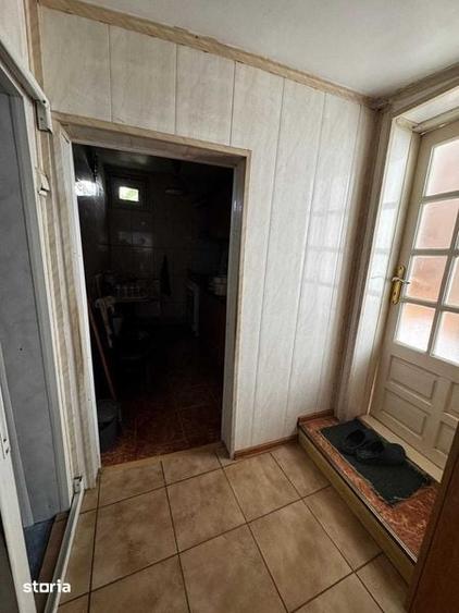 Casă cu 3 camere cu Teren 100 Mp în Gării