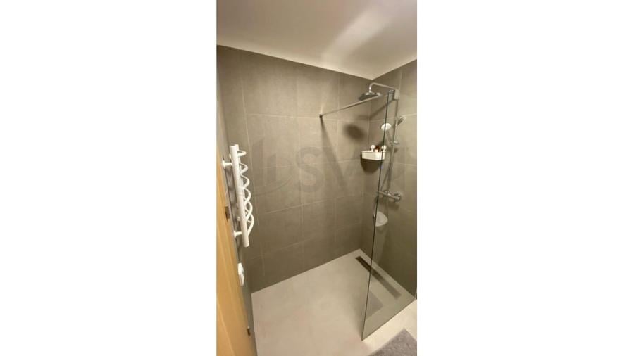 Apartament cu 3 camere semidecomandat, mobilat în P-ta Presei Libere