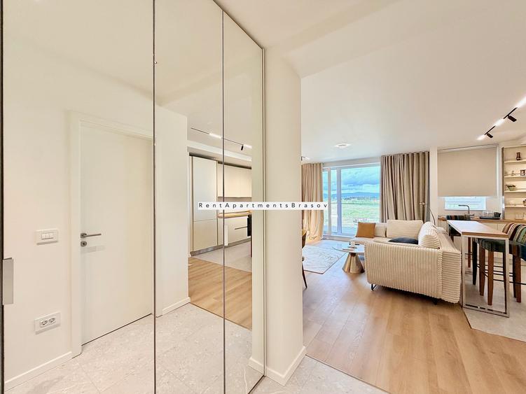 Apartament cu 3 camere în Tractorul