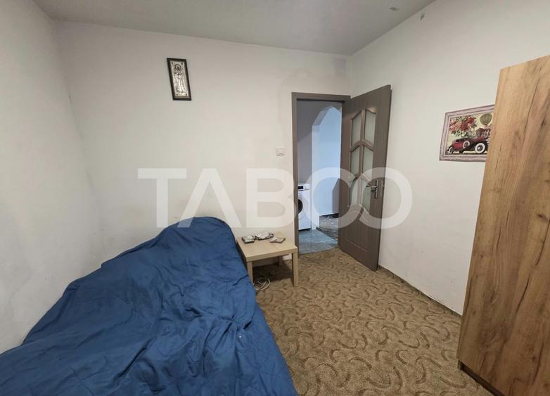 Apartament cu 2 camere semidecomandat, mobilat în Făgăraș
