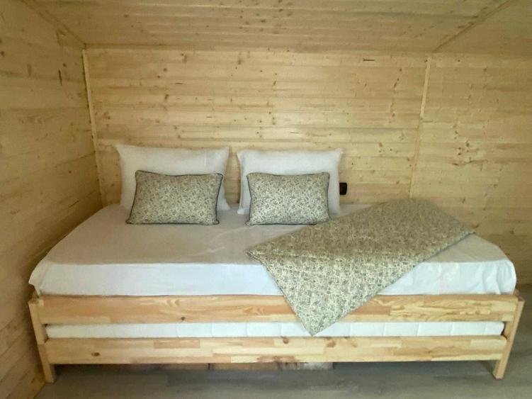 Casă cu 2 camere cu Teren 250 Mp în Somova