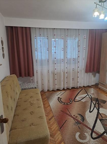 Apartament cu 2 camere decomandat, mobilat în Mănăștur