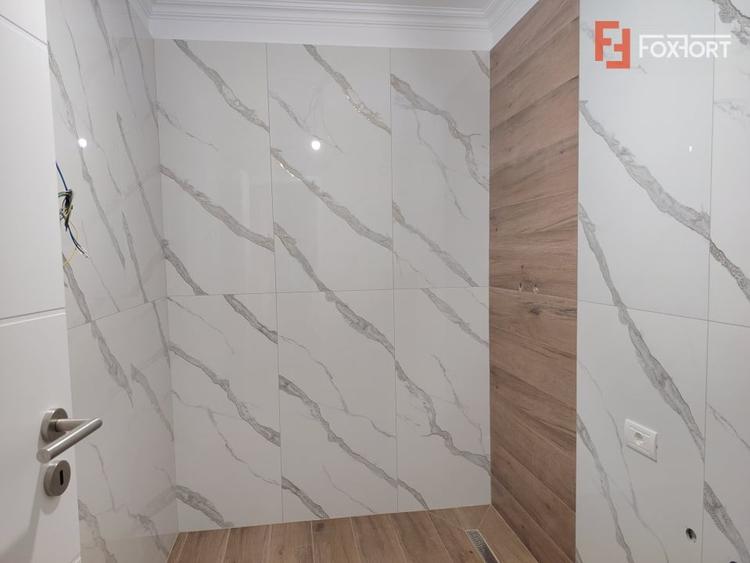 Apartament cu 3 camere decomandat în Giroc
