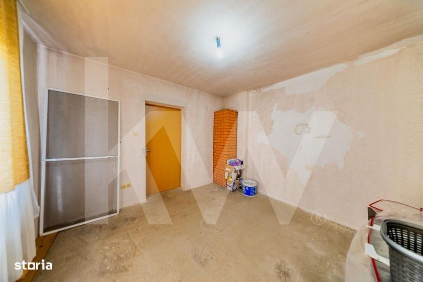 Casă cu 4 camere în Zăbrani