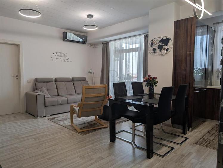 Apartament cu 3 camere decomandat, mobilat în Giroc