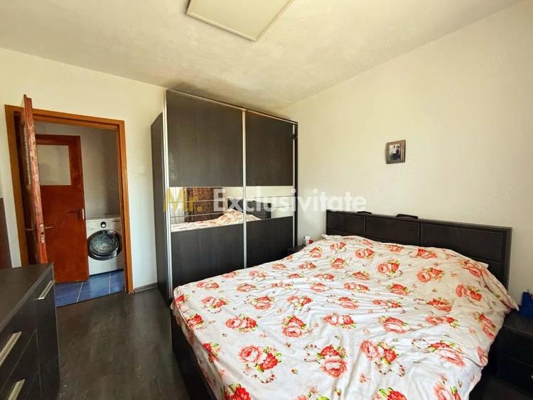 Apartament cu 2 camere semidecomandat în Frații Golești