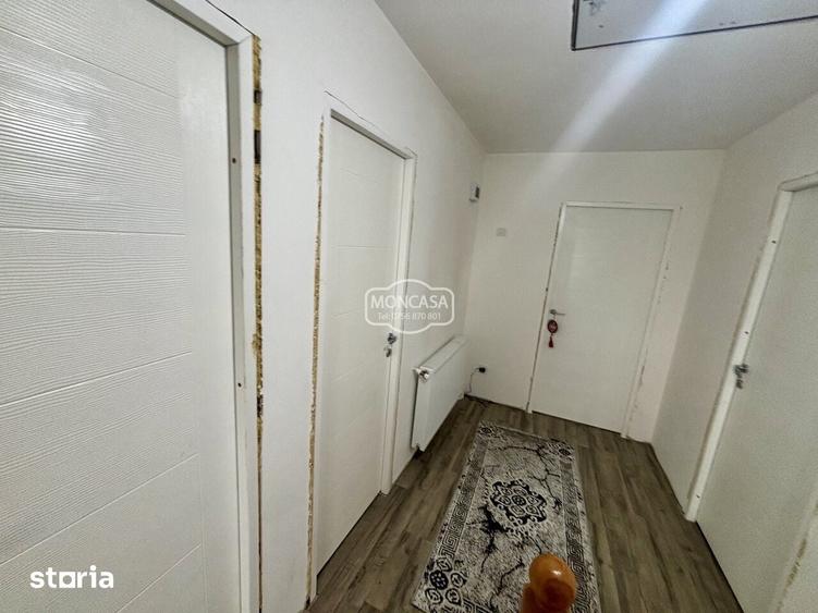 Casă cu 5 camere cu Teren 960 Mp în Central