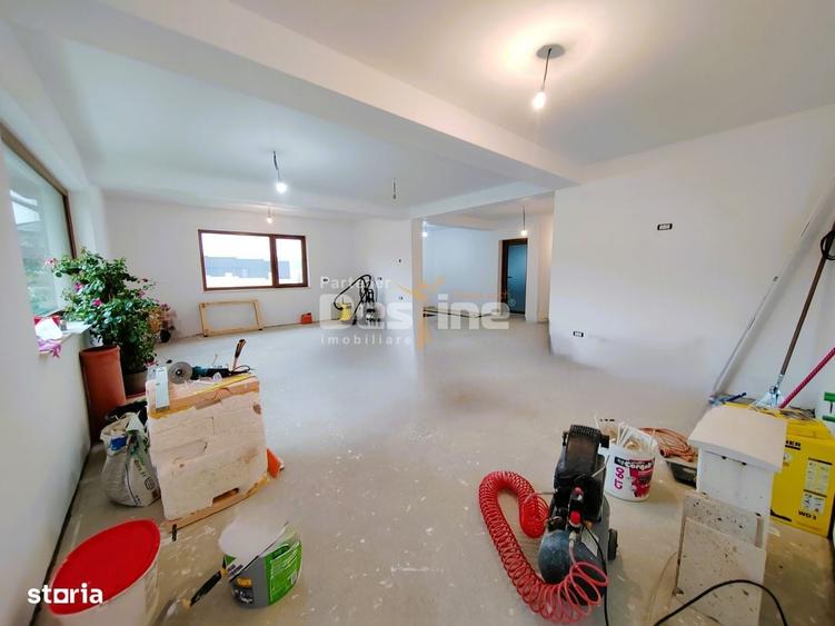 Casă cu 4 camere în Bârnova