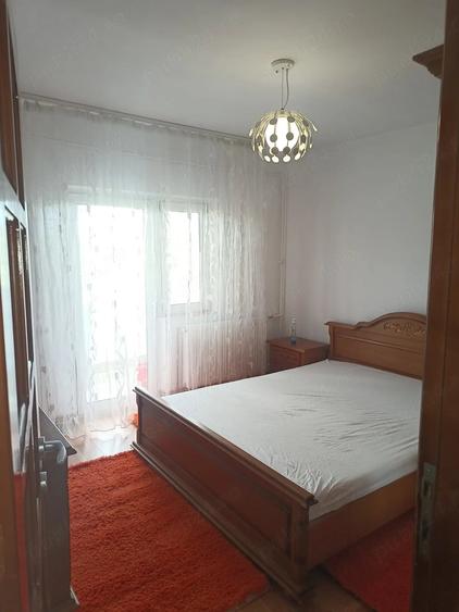 Apartament cu 2 camere decomandat în Traian