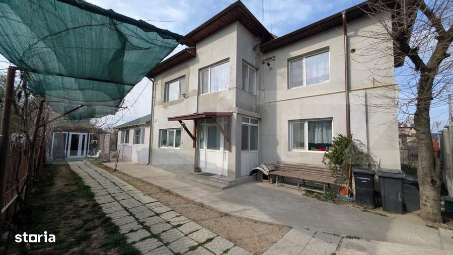 Casă cu 4 camere cu Teren 784 Mp în Bucșani