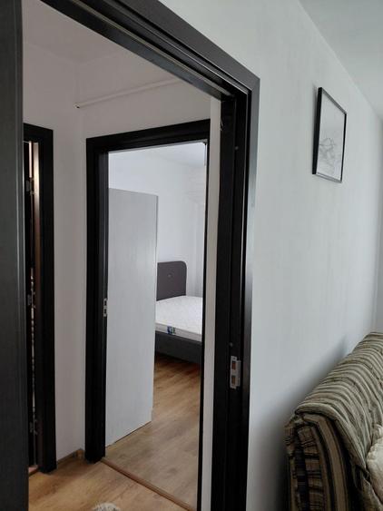 Apartament cu 2 camere semidecomandat în Florești