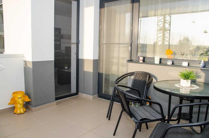 Apartament cu 2 camere decomandat în Est