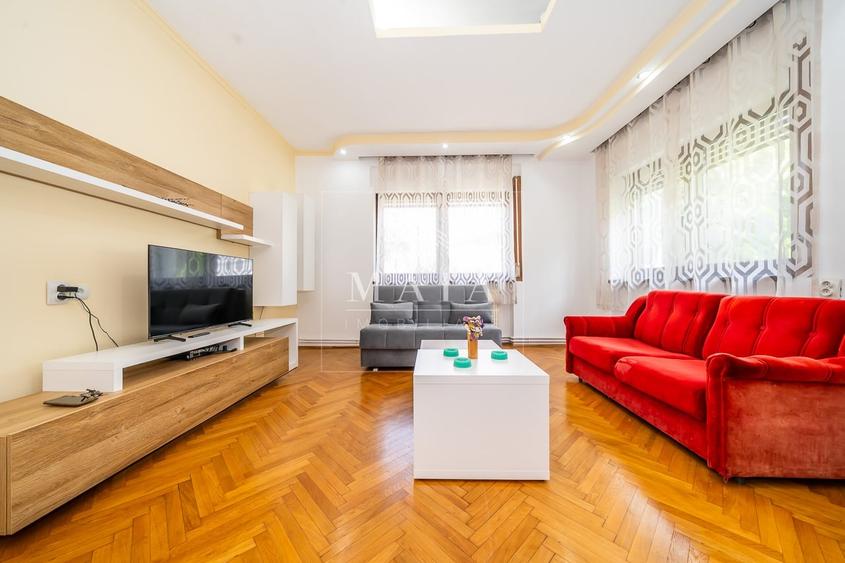 Casă individuală cu 3 camere cu Garaj în Trei Stejari