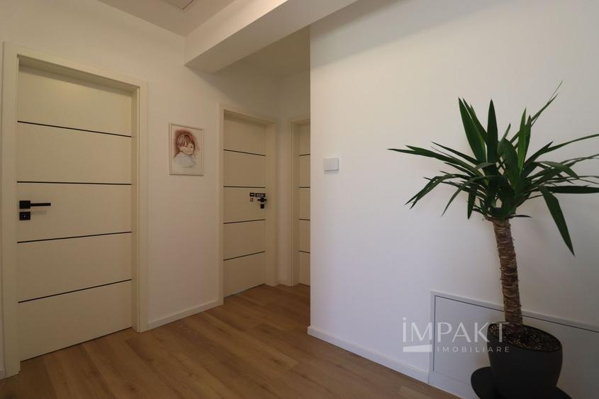 Duplex cu 4 camere cu Canalizare în Chinteni