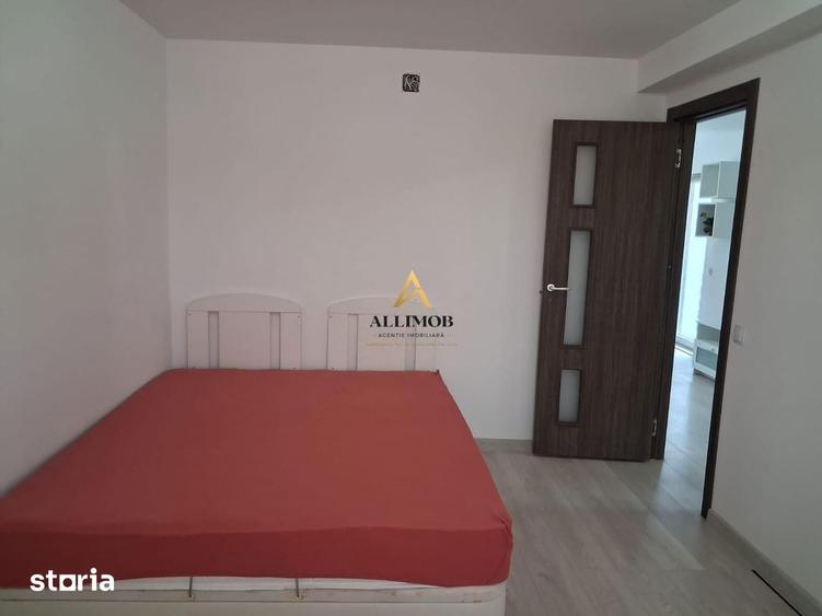 Apartament cu 2 camere în Micro 3