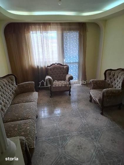 Apartament cu 4 camere decomandat în Ostroveni