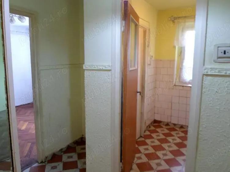 Apartament cu 3 camere decomandat în Nord