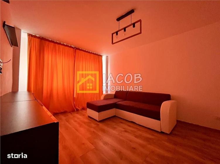 Apartament cu 2 camere decomandat în Republicii