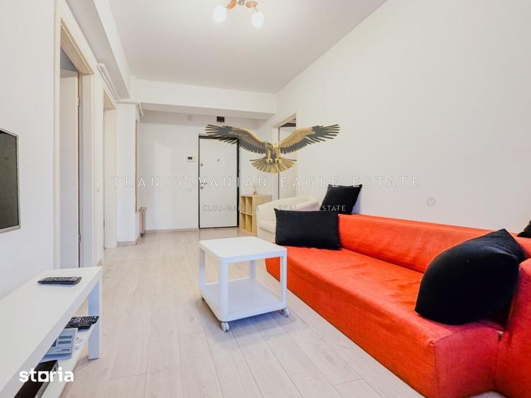 Apartament cu 2 camere semidecomandat, mobilat în Între Lacuri