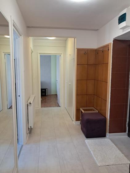 Apartament cu 2 camere decomandat în Cedonia