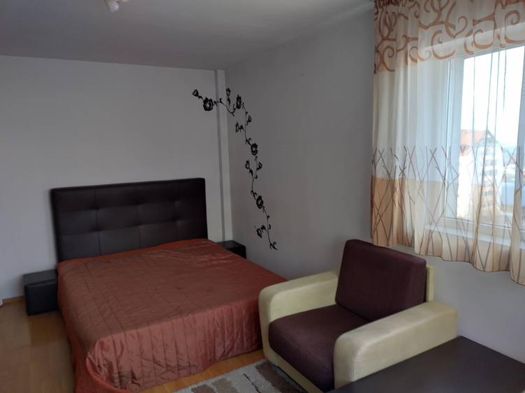 Garsonieră decomandată în Zorilor