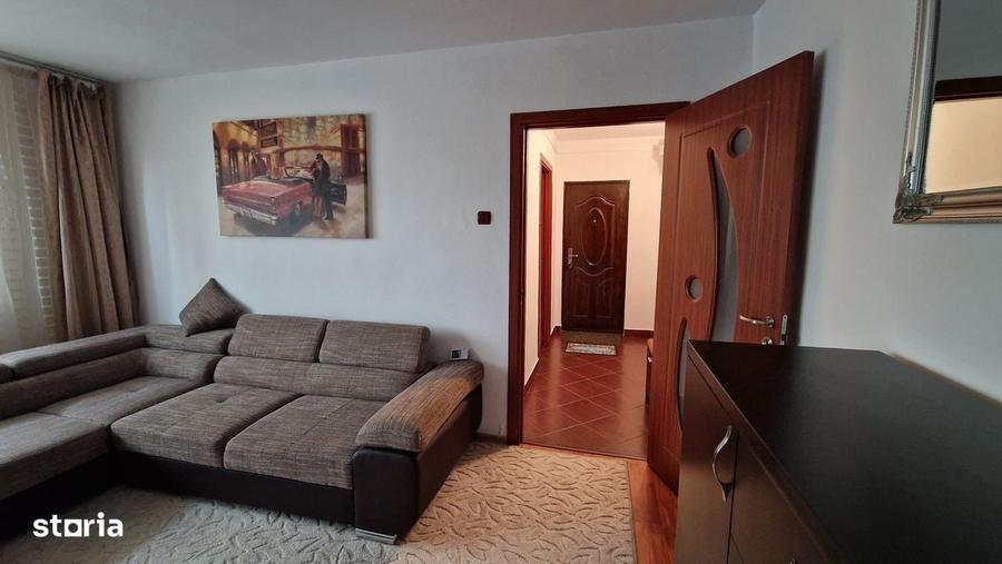 Apartament cu 2 camere semidecomandat în Central