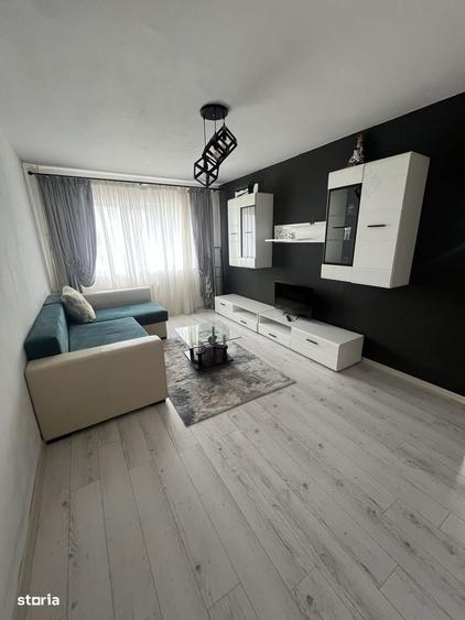 Apartament cu 3 camere decomandat în Lăpuș