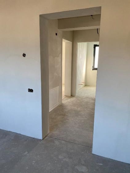 Casă individuală cu 4 camere cu Teren 600 Mp în Micești