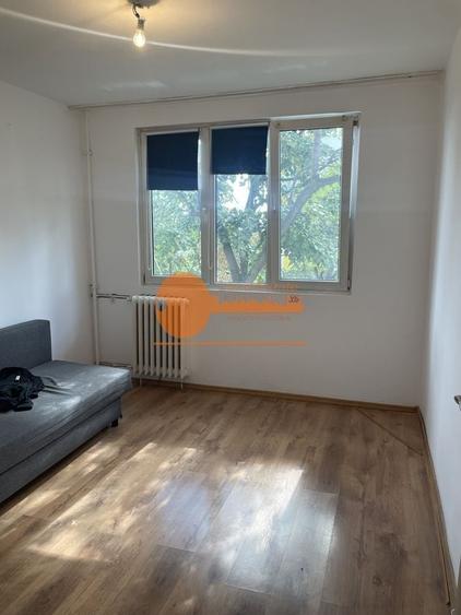 Apartament cu 2 camere decomandat în Rahova