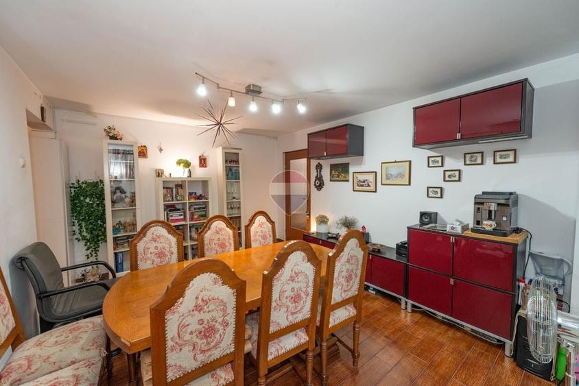 Apartament cu 3 camere semidecomandat, mobilat în Titan