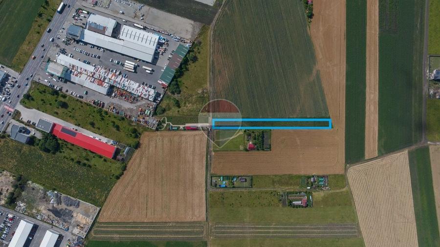 Teren Construcții intravilan de 2200 mp, în Nord