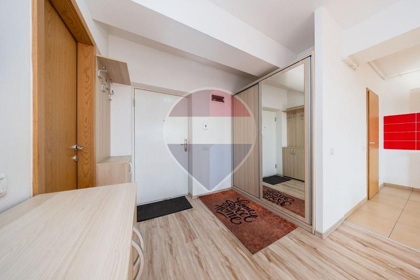 Apartament cu 2 camere semidecomandat, mobilat în Răcădău