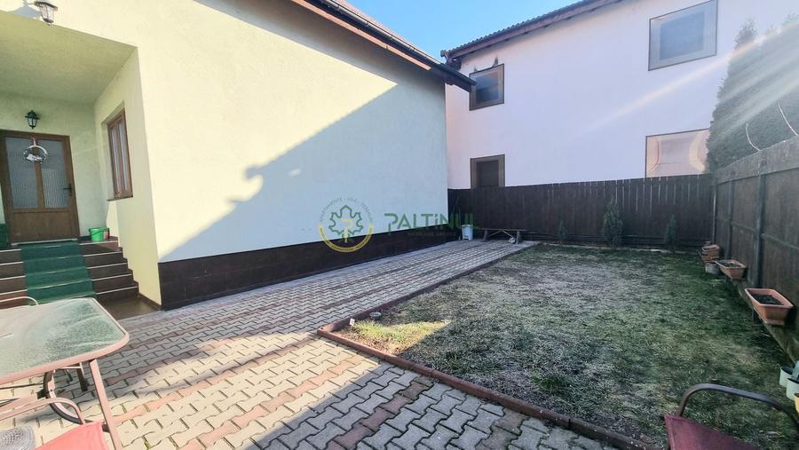 Casă individuală cu 4 camere cu Canalizare în Șelimbăr
