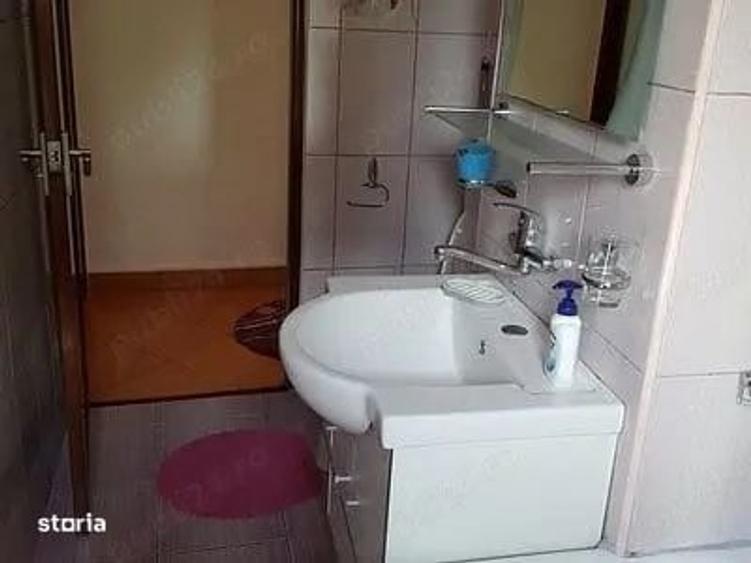 Apartament cu 2 camere decomandat în Brâncoveanu