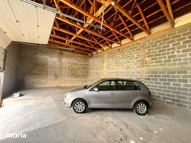 Casă cu 4 camere cu Teren 2400 Mp în Volovăț
