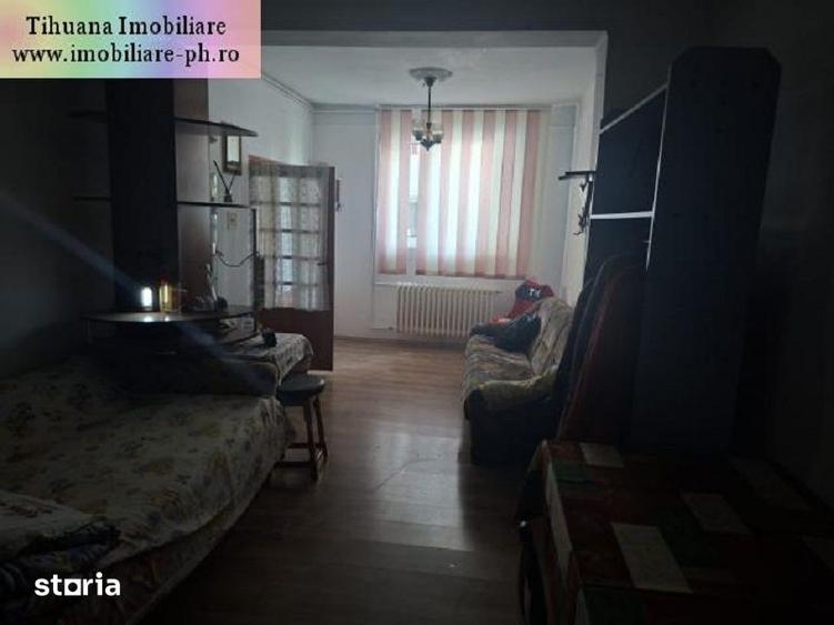 Casă cu 10 camere cu Canalizare în Mărășești