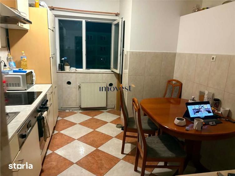 De inchiriat: Apartament cu 3 camere in zona Careiului - 1