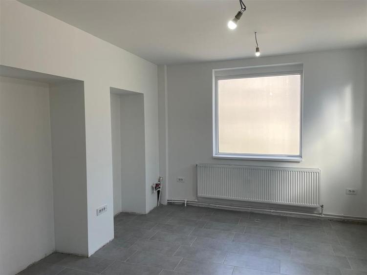 Spațiu comercial, de 78 mp, în Hașdeu