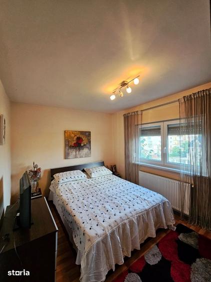 Apartament cu 2 camere decomandat, mobilat în Central