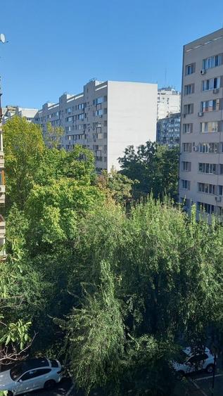 Garsonieră decomandată în Lujerului