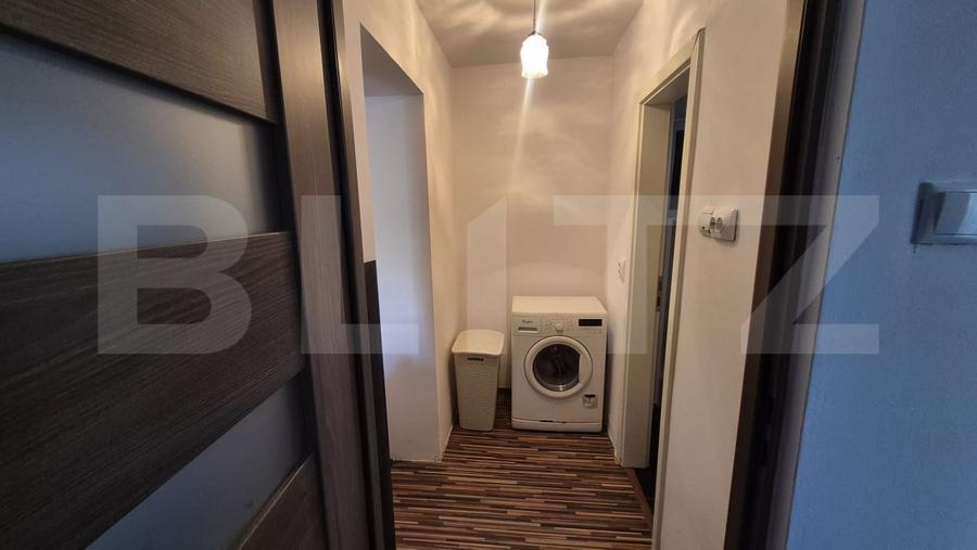 Apartament cu 2 camere semidecomandat, mobilat în Botizului