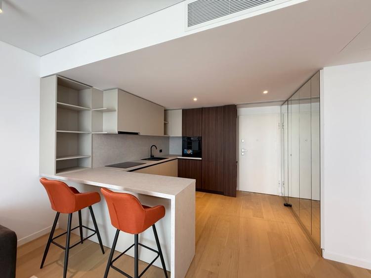 Apartament cu 2 camere semidecomandat în Pipera