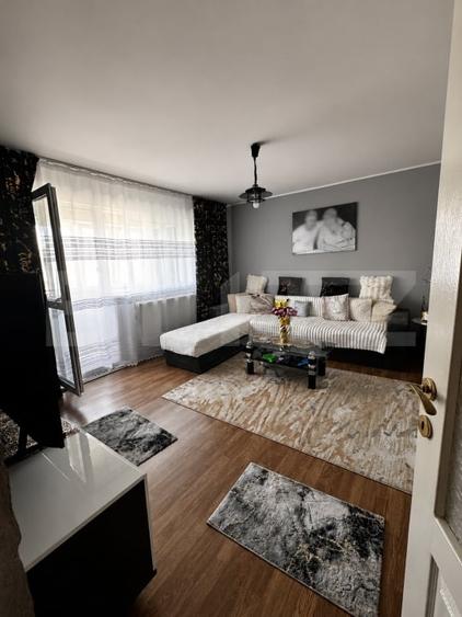 Apartament cu 4 camere, 79 mp, mobilat și utilat, zona Blocuri - 1