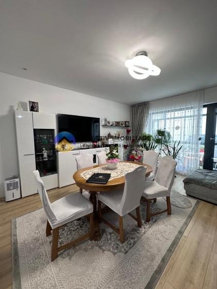 Apartament cu 2 camere decomandat, mobilat în Precista