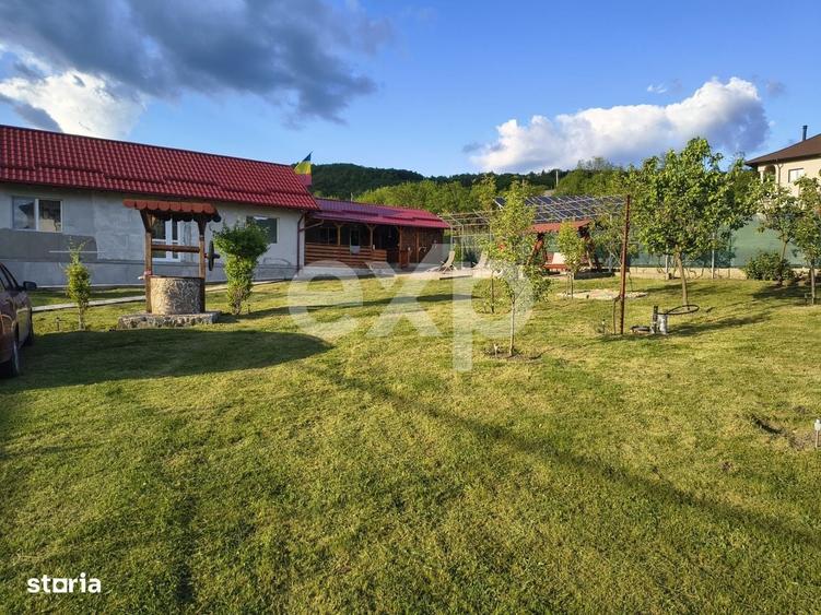 Casă cu 3 camere în Slămnești