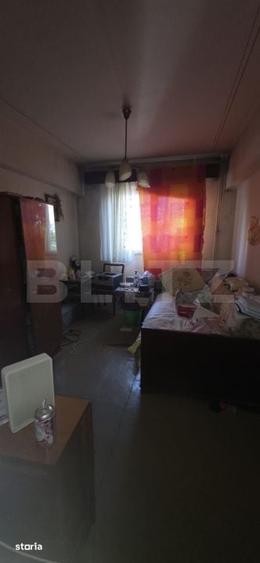 Apartament cu 3 camere în Andrei Mureșanu
