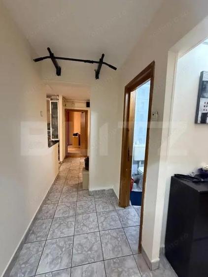 Apartament cu 4 camere decomandat în Vest